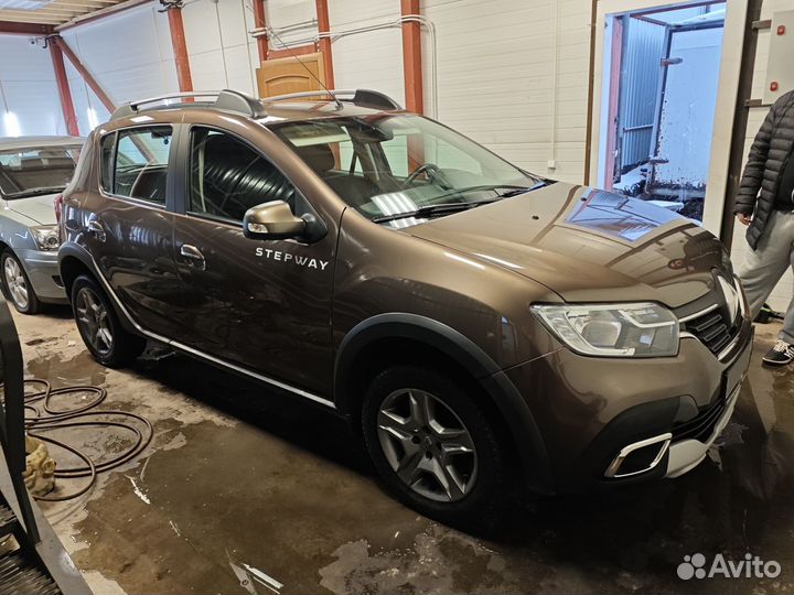 Renault Sandero Stepway 1.6 МТ, 2020, 36 000 км