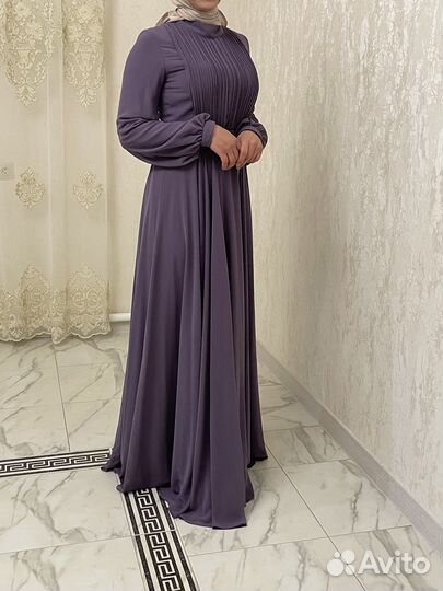 Платье вечернее