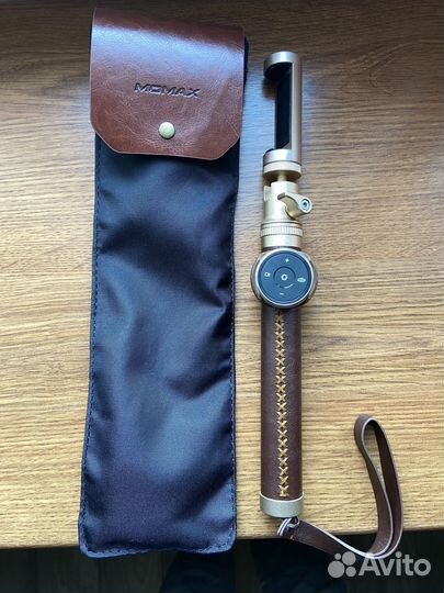 Монопод Momax Selfie Pro 90см Золото. Новый