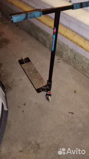 Трюковой самокат