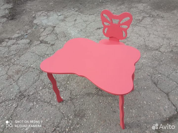 Детский стол и стул