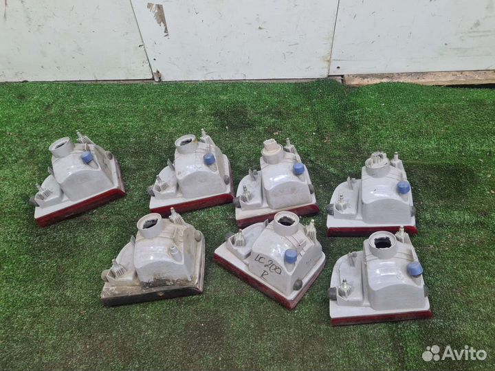 Птф заднего бампера правая Land Cruiser 200