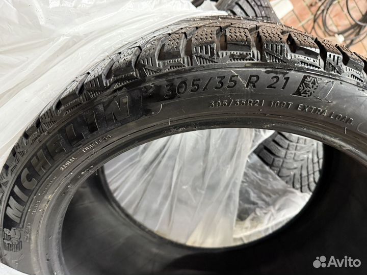 Michelin X-Ice North 4 SUV 275/40 R21 и 305/35 R21 111