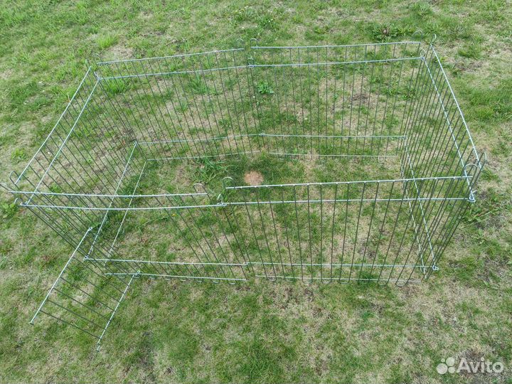 Клетка для маленьких собак