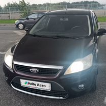 Ford Focus 1.6 AT, 2011, 287 000 км, с пробегом, цена 575 000 руб.