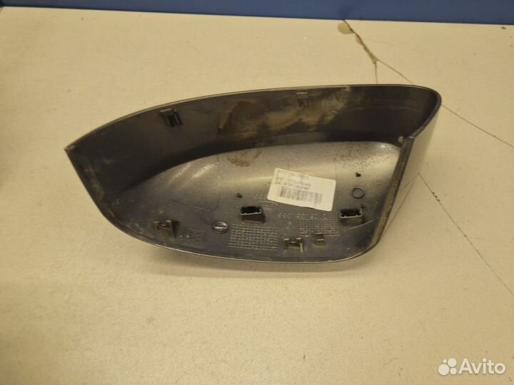Крышка на зеркало правое Ford Focus 3 2011-2019