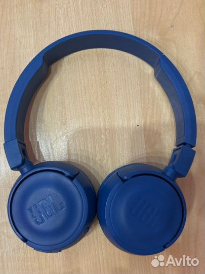 Беспроводные наушники накладные JBL T450BT