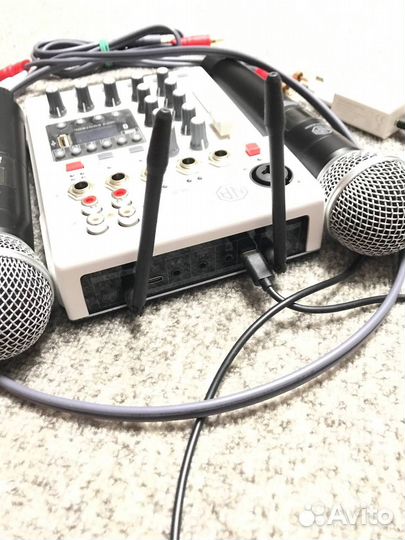 Караоке система