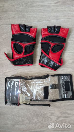 Перчатки MMA Demix