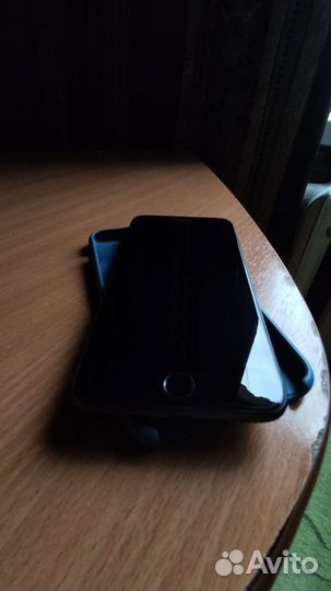 iPhone 8 plus 64gb