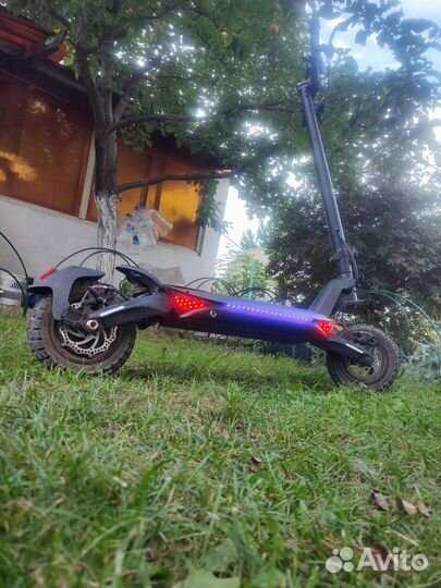 Электро самокат hiper model z