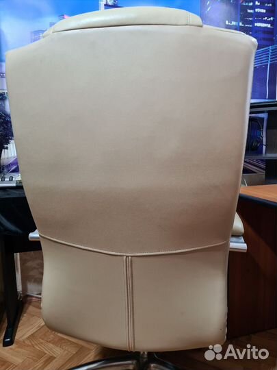 Компьютерное кресло