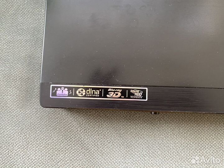 Blu-ray 3d плеер (с караоке) LG BD650K