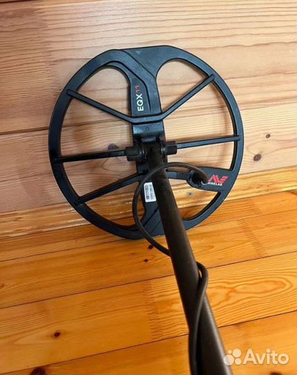 Металлоискатель minelab equinox 800 как новый