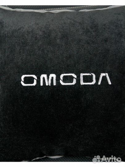 Подушка с вышивкой для автомобиля Omoda