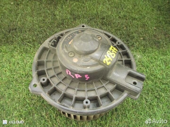 Мотор печки на honda stepwgn RF3 K20A