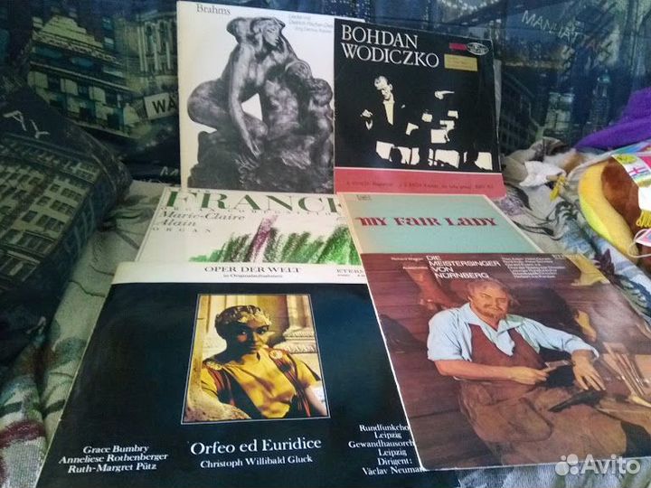 Старые виниловые пластинки