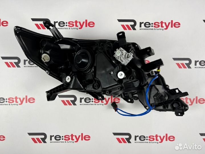 Фары Toyota Land Cruiser Prado 150 13-17г