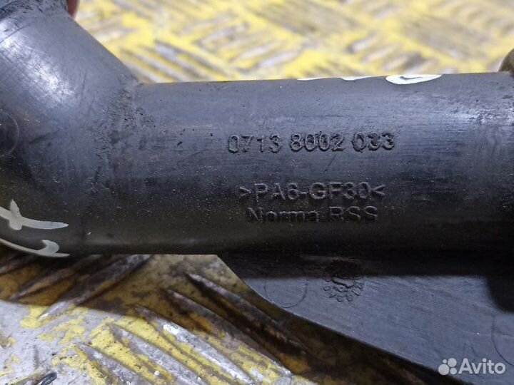 Маслозаливная горловина Man Tgl