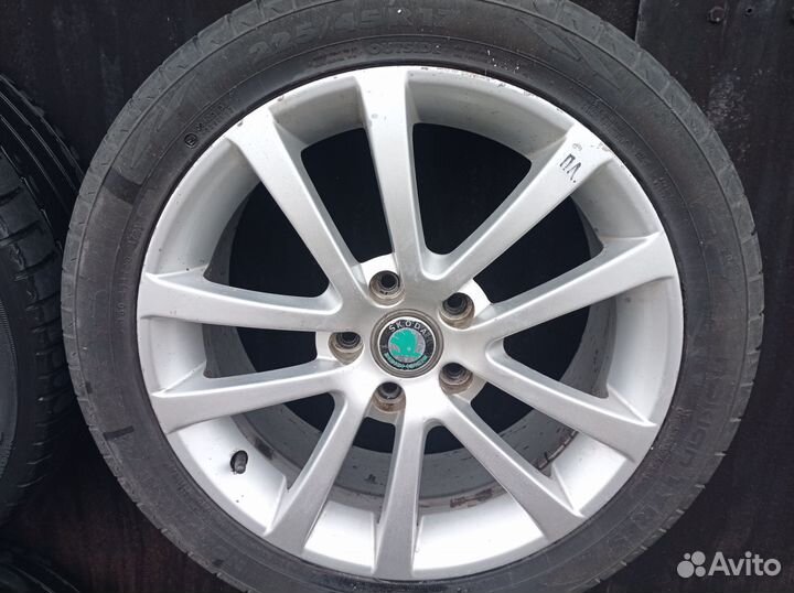 Michelin Primacy HP 225/45 R17