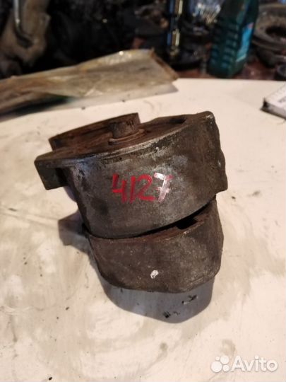 5010412956 Renault Ролик руч.ремня с кронштейном