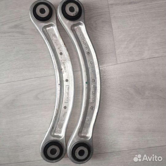 Поперечный рычаг задний Touareg