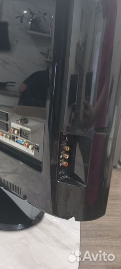 Телевизор бу samsung le32r71b