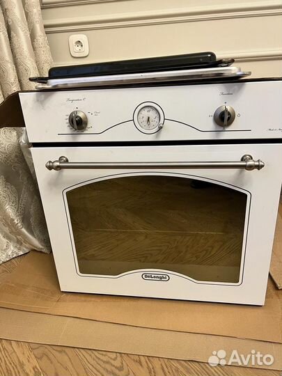 Встраиваемый духовой шкаф DeLonghi dggb 4