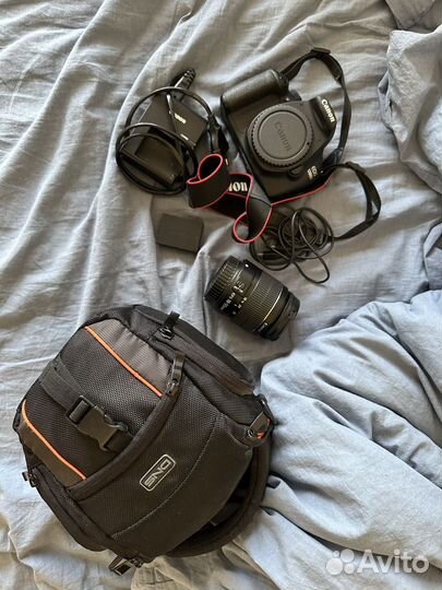 Фотоаппарат canon eos 1200d+ штатив