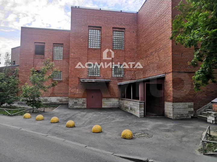 Коммерческое помещение площадью 320 м2