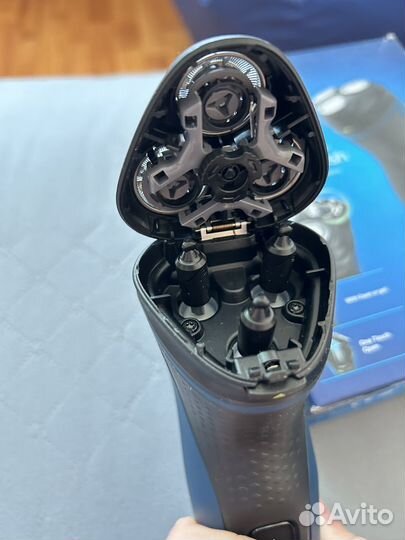 Бритва электрическая philips новая