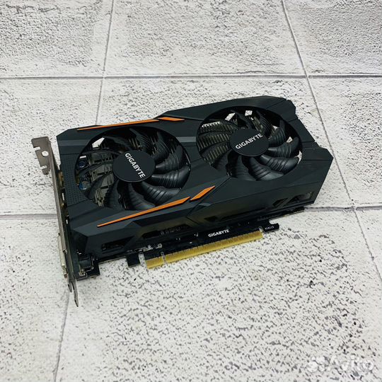 GTX 1050 TI 4GB gigabyte 2 штуки