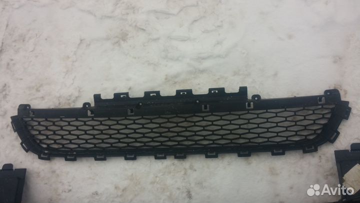Land Rover Discovery Sport L550 решетка бампера