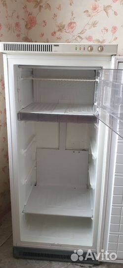 Морозильная камера zanussi