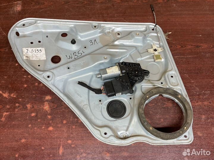 Задний левый стеклоподъёмник фольксваген пассат б5