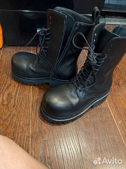 Balenciaga stomper leather boots