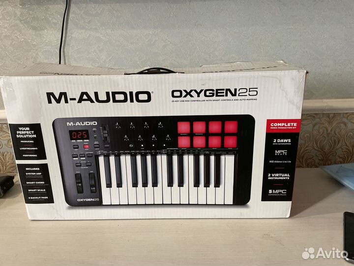 Синтезатор