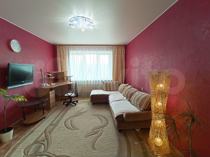 3-к. квартира, 65 м², 6/10 эт.