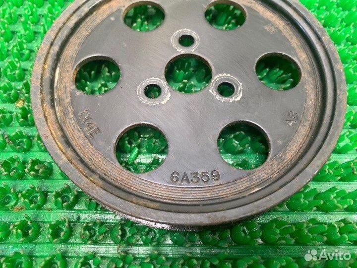 Шкив водяного насоса (помпы) Jaguar X-Type X400