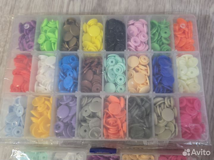 Набор кнопок пластиковых для одежды