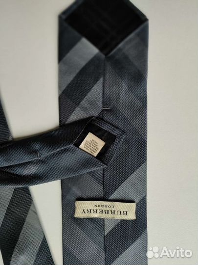 Галстук Burberry London, отличное состояние