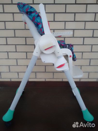 Детский стул для кормения ребёнка