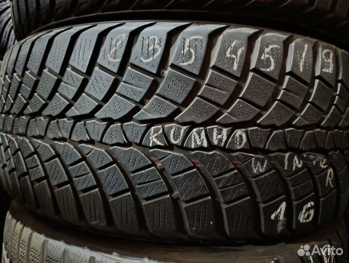 Kumho WinterCraft WP71 235/45 R19 104T