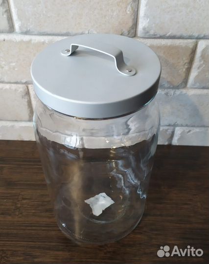 IKEA: банка Буркен 2,2л, бутылка Коркен 0,5л