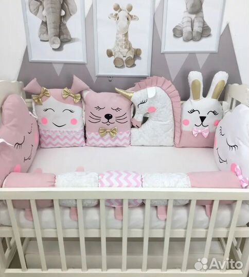 Бортики в детскую кроватку для девочки