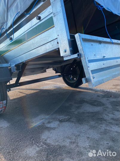 Прицеп легковой