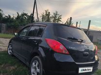 Nissan Tiida 1.5 AT, 2006, 370 000 км, с пробегом, цена 550 000 руб.