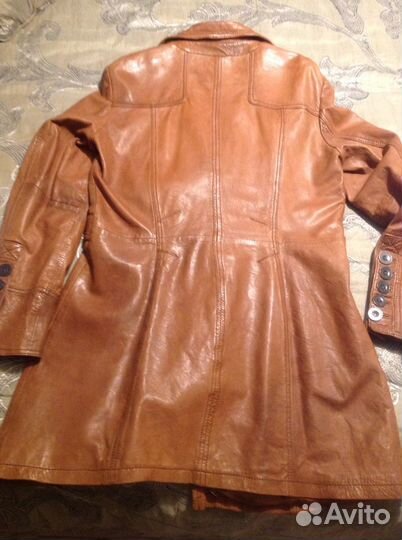 Плащ-вареная кожа Германия, р46
