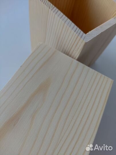 Стакан (органайзер) деревянный квадратный 8на10 см