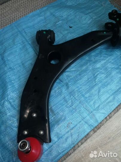 Продам рычаг подвески передний левый fenox CA11119